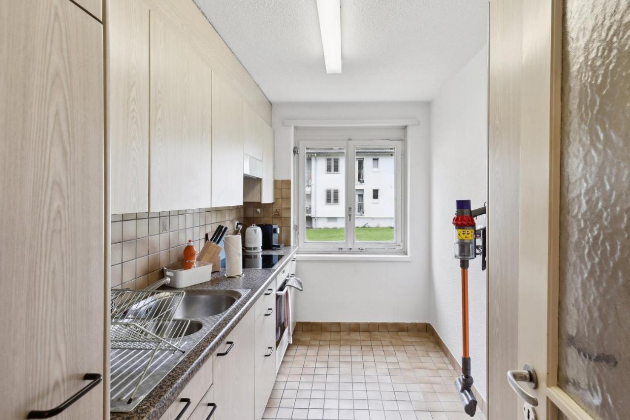Zurich Urban Charm: Your Comfy Stay Close To The City Esterno foto